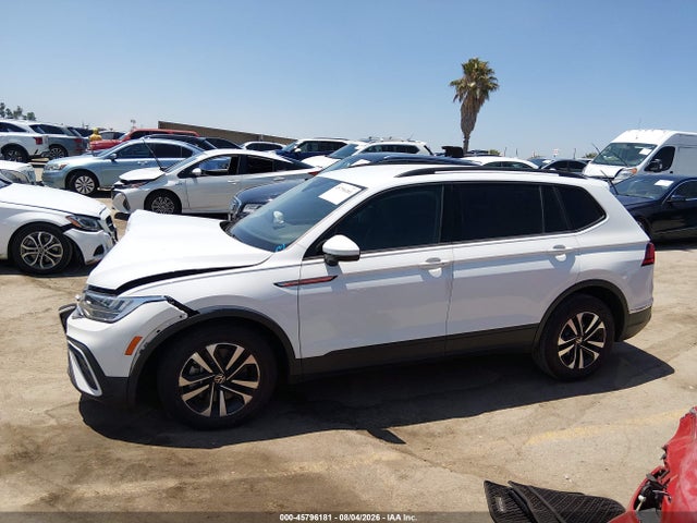 2024 Volkswagen Tiguan 2.0t S მანქანა იყიდება აუქციონზე, vin: 3VVRB7AX5RM186037, აუქციონის ნომერი: 45796181