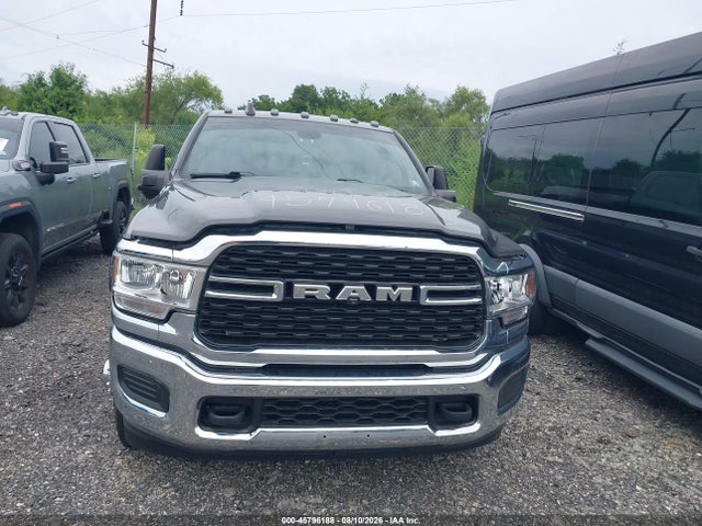 3C63RRGL2PG624970 RAM 3500 Tradesman 4x4 8&#039; Box