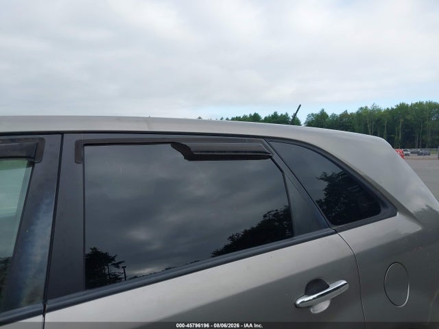 Продажа на аукционе авто 2013 Kia Sorento Lx, vin: 5XYKTCA65DG341852, номер лота: 45796196