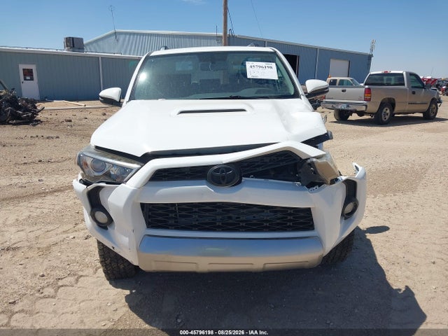 Продажа на аукционе авто 2018 Toyota 4runner Trd Off Road Premium, vin: JTEBU5JR5J5530567, номер лота: 45796198