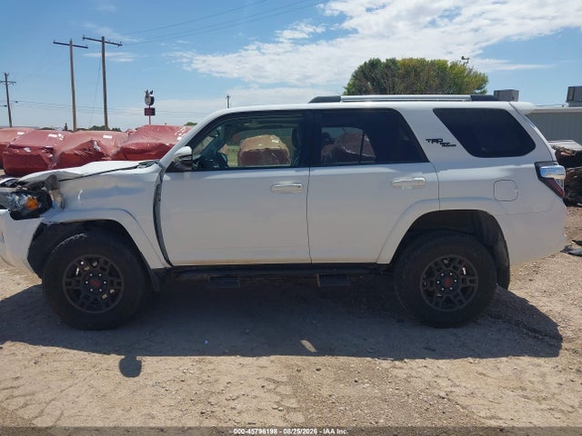 Продажа на аукционе авто 2018 Toyota 4runner Trd Off Road Premium, vin: JTEBU5JR5J5530567, номер лота: 45796198