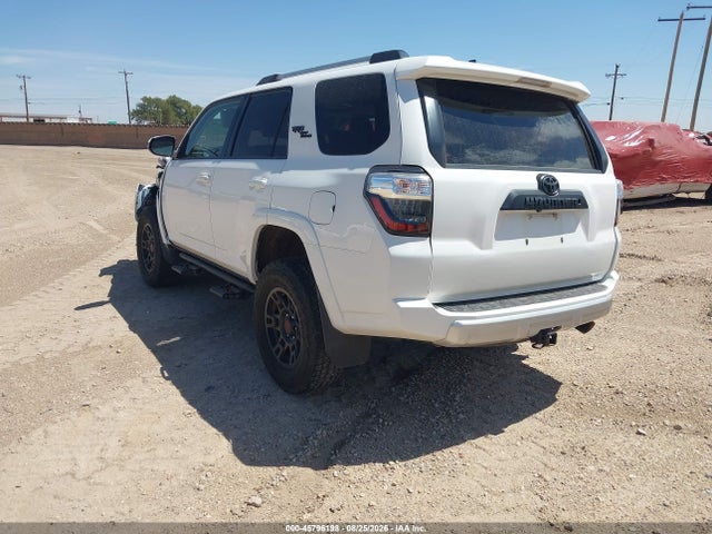 Продажа на аукционе авто 2018 Toyota 4runner Trd Off Road Premium, vin: JTEBU5JR5J5530567, номер лота: 45796198