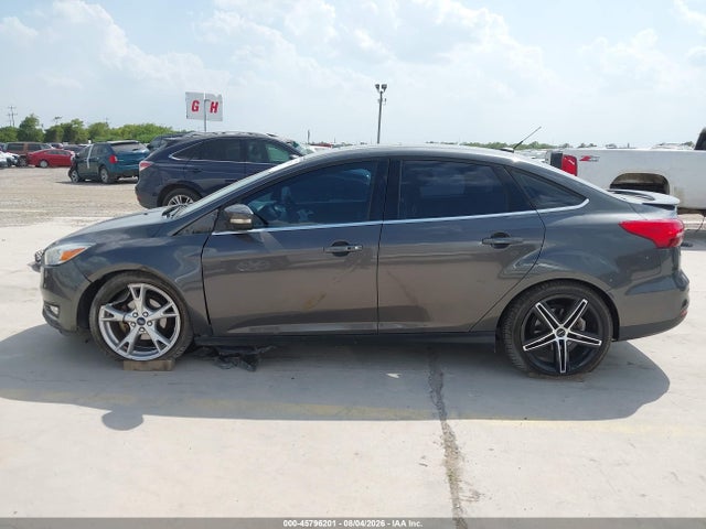 Продаж на аукціоні авто 2015 Ford Focus Titanium, vin: 1FADP3J28FL334031, номер лоту: 45796201