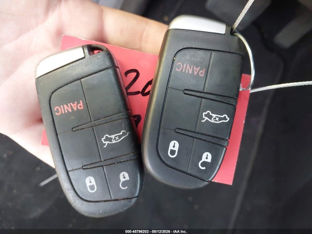 45796202 :رقم المزاد ، 1C3CCCAB1GN154921 vin ، 2016 Chrysler 200 Limited مزاد بيع