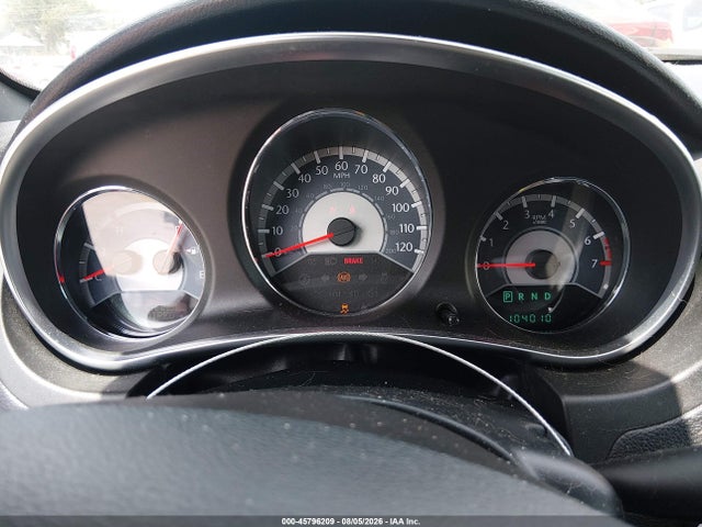 45796209 :رقم المزاد ، 1C3BC2EG9BN529586 vin ، 2011 Chrysler 200 Touring مزاد بيع