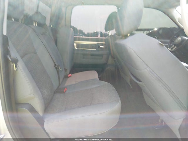 Продаж на аукціоні авто 2017 Ram 1500 Big Horn  4x4 6'4 Box, vin: 1C6RR7TT0HS688889, номер лоту: 45796218