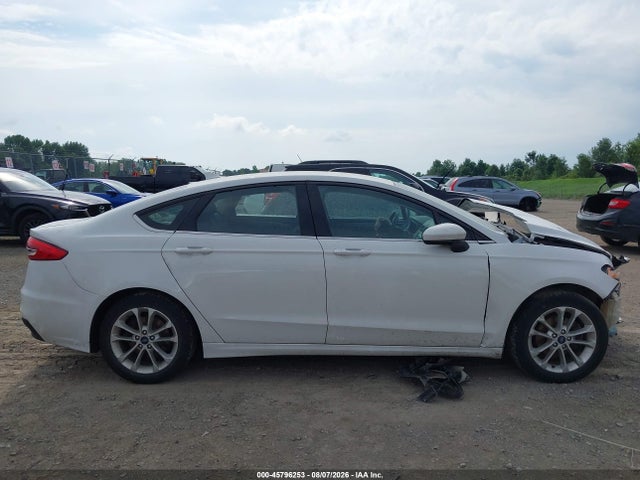 2020 Ford Fusion Hybrid Se მანქანა იყიდება აუქციონზე, vin: 3FA6P0LU6LR101705, აუქციონის ნომერი: 45796253