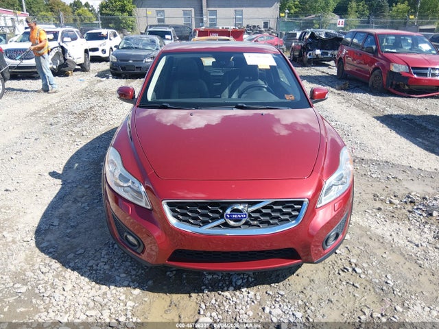 Продажа на аукционе авто 2011 Volvo C30 T5 (retail Only), vin: YV1672MK6B2239101, номер лота: 45796301