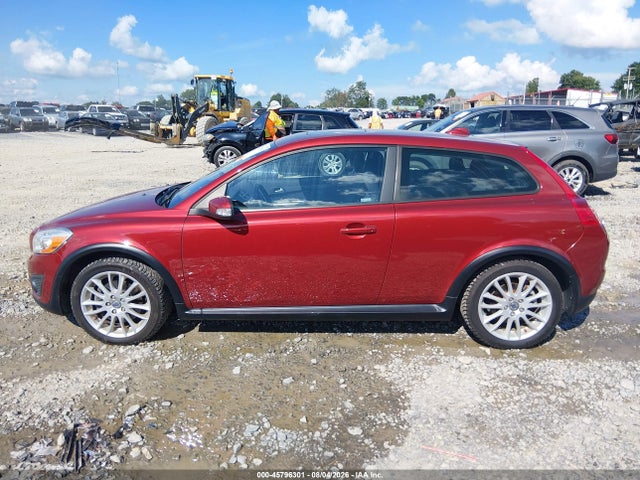 Продажа на аукционе авто 2011 Volvo C30 T5 (retail Only), vin: YV1672MK6B2239101, номер лота: 45796301