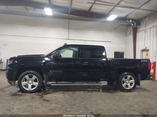 Продаж на аукціоні авто 2017 Chevrolet Silverado 1500 Lt, vin: 3GCUKREC4HG240808, номер лоту: 45796310