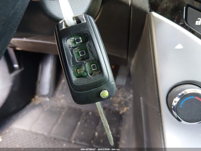 1G1PA5SG6E7209334 Chevrolet Cruze Ls Auto