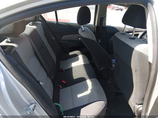 1G1PA5SG6E7209334 Chevrolet Cruze Ls Auto