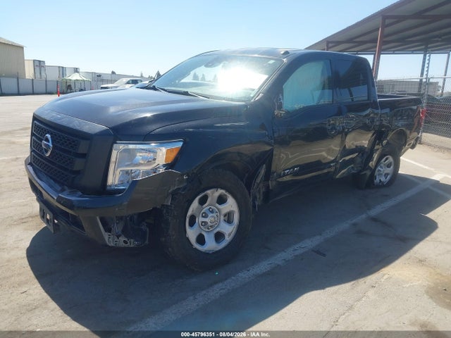 1N6AA1EC4LN510480 Nissan Titan S 4x4