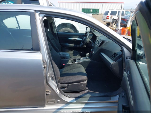 Продаж на аукціоні авто 2011 Subaru Legacy 2.5i Premium, vin: 4S3BMBG68B3214819, номер лоту: 45796354