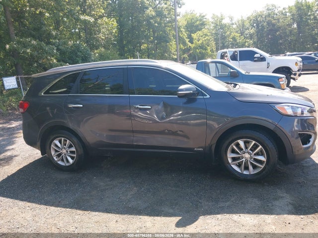 Продажа на аукционе авто 2017 Kia Sorento 2.4l Lx, vin: 5XYPGDA39HG327982, номер лота: 45796355