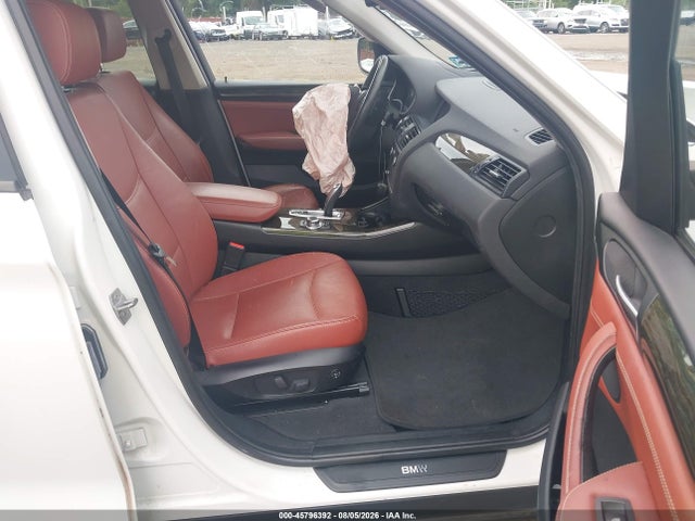 45796392 :رقم المزاد ، 5UXWX9C52E0D23475 vin ، 2014 Bmw X3 Xdrive28i مزاد بيع
