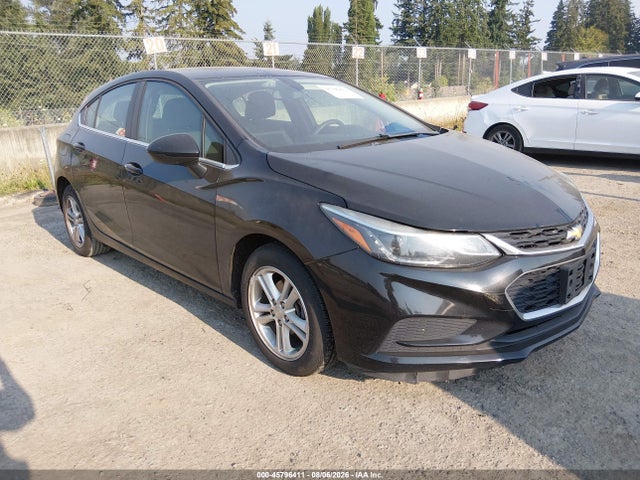 2018 3G1BE6SM2JS585597 main image