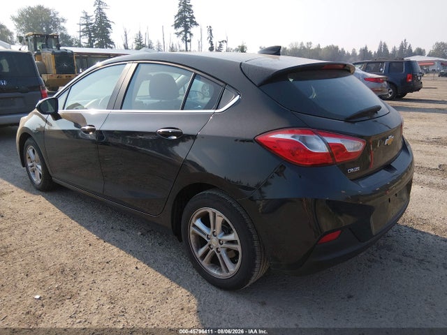 Chevrolet Cruze Lt Auto 2018 3G1BE6SM2JS585597 Image 3