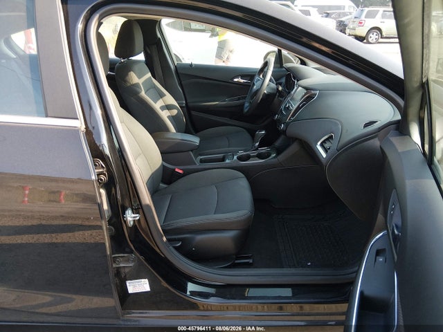 Chevrolet Cruze Lt Auto 2018 3G1BE6SM2JS585597 Image 5