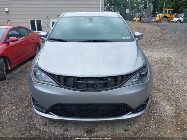 Продажа на аукционе авто 2019 Chrysler Pacifica Touring Plus, vin: 2C4RC1FG5KR598071, номер лота: 45796468