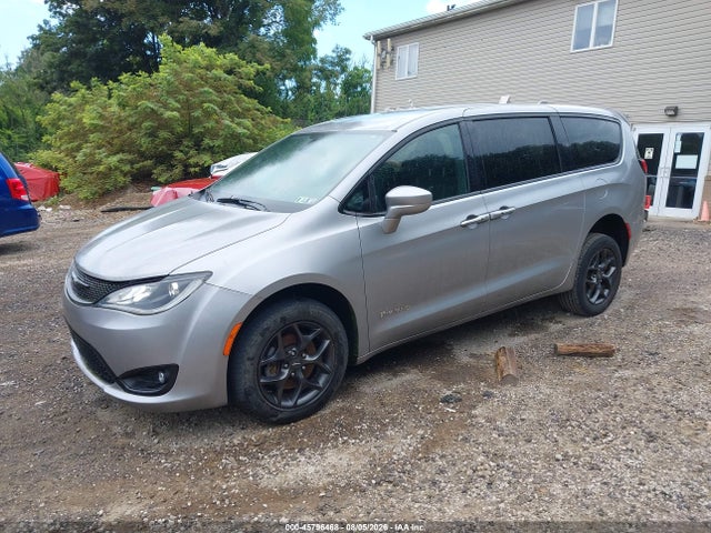 Продажа на аукционе авто 2019 Chrysler Pacifica Touring Plus, vin: 2C4RC1FG5KR598071, номер лота: 45796468