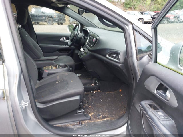 Продажа на аукционе авто 2019 Chrysler Pacifica Touring Plus, vin: 2C4RC1FG5KR598071, номер лота: 45796468
