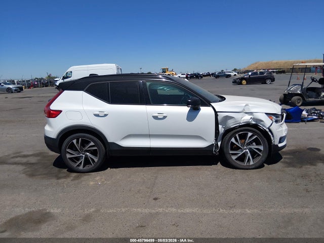 2019 Volvo Xc40 T5 R-design მანქანა იყიდება აუქციონზე, vin: YV4162UM4K2096442, აუქციონის ნომერი: 45796499