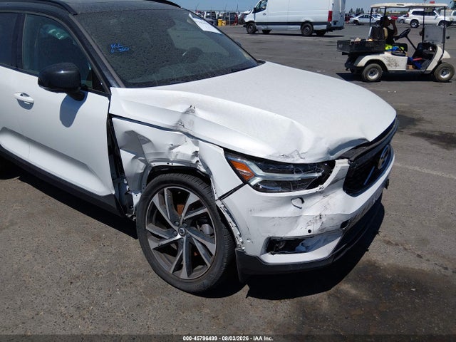 2019 Volvo Xc40 T5 R-design მანქანა იყიდება აუქციონზე, vin: YV4162UM4K2096442, აუქციონის ნომერი: 45796499