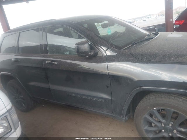 1C4RJFAG6HC885723 Jeep Grand Cherokee Altitude