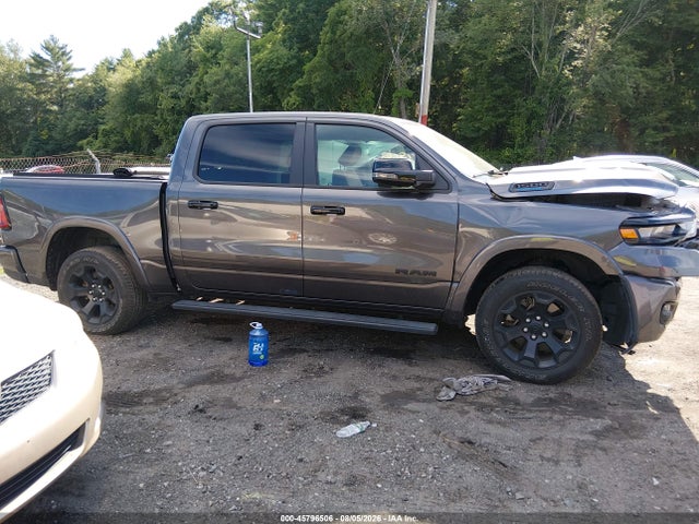 Продажа на аукционе авто 2025 Ram 1500 Big Horn  4x4 5'7 Box, vin: 1C6RRFFG6SN639288, номер лота: 45796506