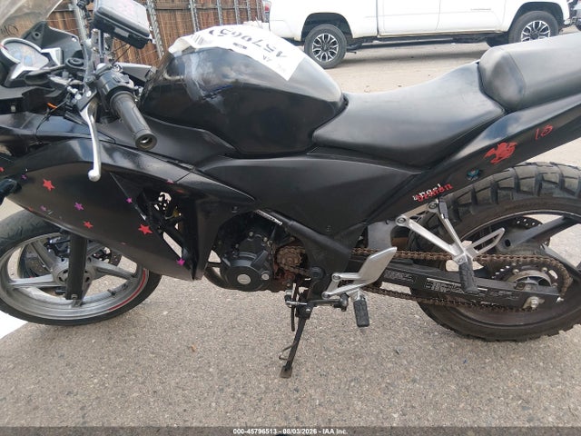 45796513 :رقم المزاد ، MLHMC4103C5205668 vin ، 2012 Honda Cbr250 R مزاد بيع