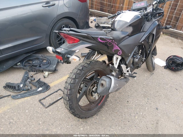 45796513 :رقم المزاد ، MLHMC4103C5205668 vin ، 2012 Honda Cbr250 R مزاد بيع