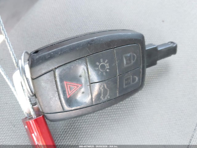 Aukcja sprzedaży 2008 Volvo C30 T5 R-design/t5 Version 1.0/t5 Version 2.0, vin: YV1MK672382082077, numer aukcji: 45796525