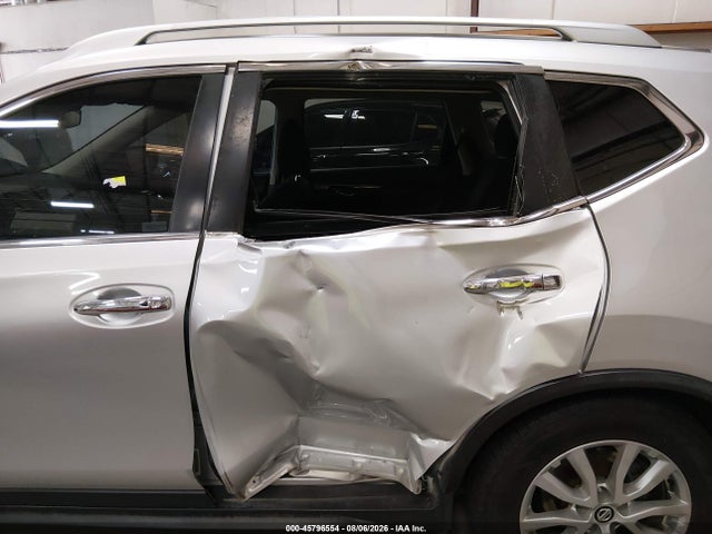 JN8AT2MT0LW002607 Nissan Rogue Sv Fwd