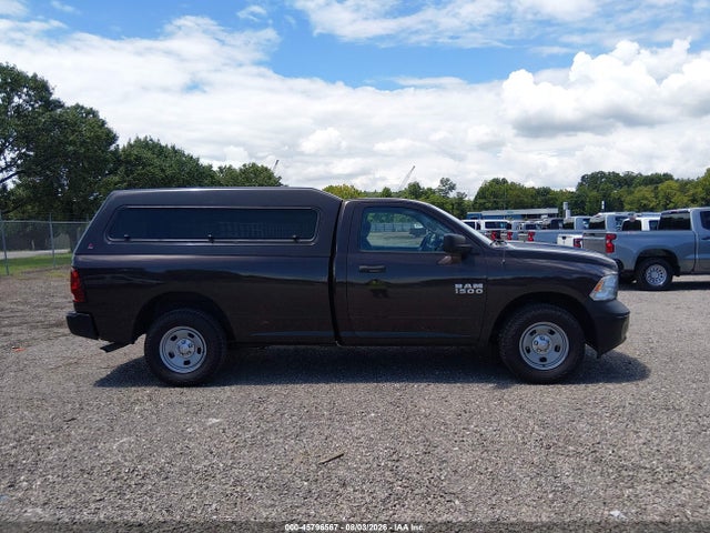 Продаж на аукціоні авто 2017 Ram 1500 Tradesman  4x4 8' Box, vin: 3C6JR7DG2HG691654, номер лоту: 45796567