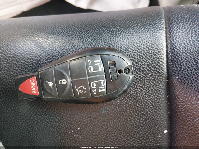 45796610 :رقم المزاد ، 2C4RC1BG8CR318957 vin ، 2012 Chrysler Town & Country Touring مزاد بيع