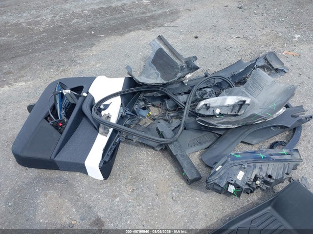 Tesla Model X Dual Motor All-wheel Drive 2022 7SAXCAE56NF362653 Image 10