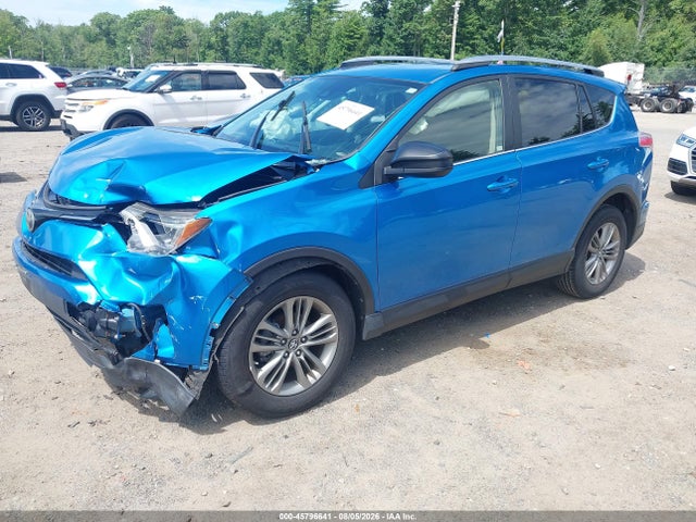 Aukcja sprzedaży 2017 Toyota Rav4 Le, vin: JTMBFREV9HJ136620, numer aukcji: 45796641