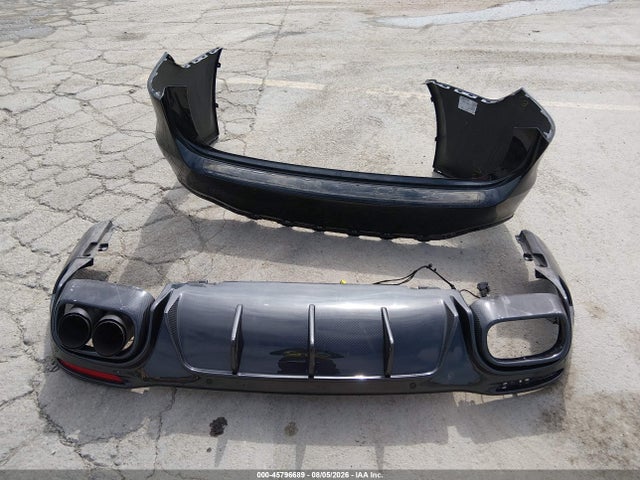 45796689 :رقم المزاد ، 4JGFF8KE1SB435581 vin ، 2025 Mercedes-benz Amg Gls 63 4matic+ مزاد بيع