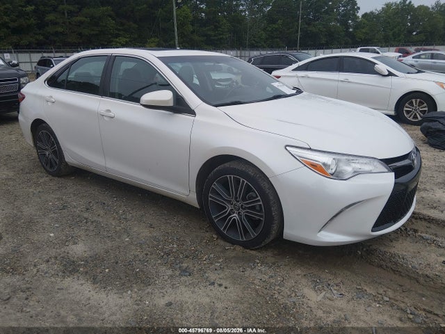 2016 Toyota Camry Se მანქანა იყიდება აუქციონზე, vin: 4T1BF1FK6GU165233, აუქციონის ნომერი: 45796769