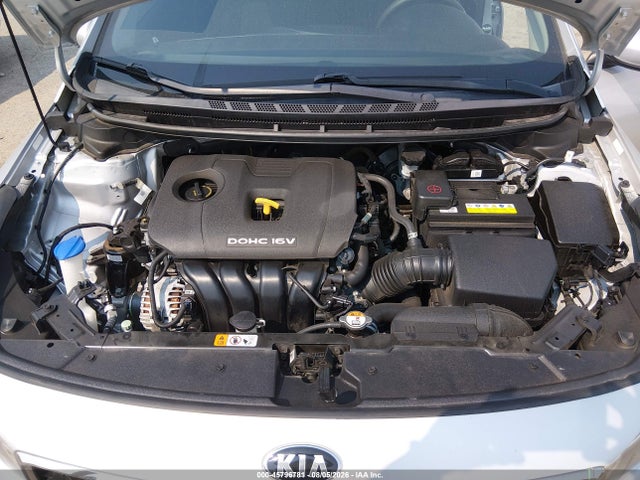 KIA FORTE LX 2018 3KPFK4A70JE183769 Image 10