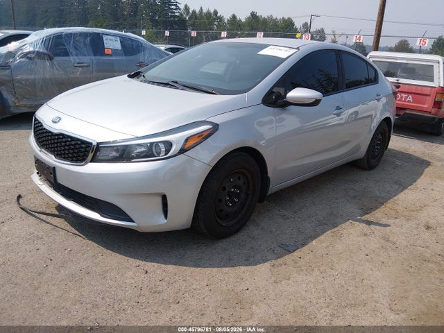 KIA FORTE LX 2018 3KPFK4A70JE183769 Image 2