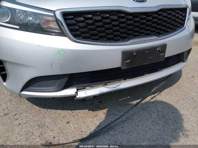 KIA FORTE LX 2018 3KPFK4A70JE183769 Image 6