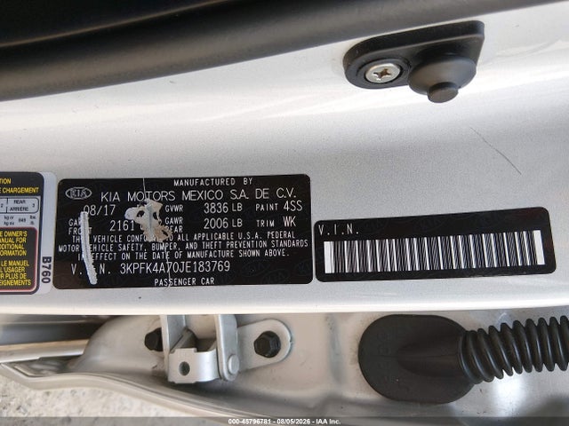 KIA FORTE LX 2018 3KPFK4A70JE183769 Image 9