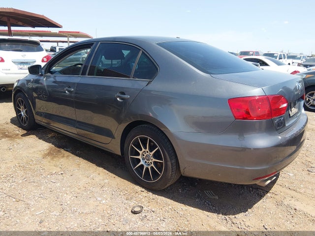 3VW2K7AJ4EM299514 Volkswagen Jetta 2.0l S