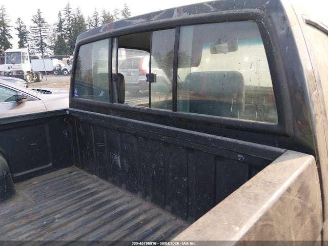 45796816 :رقم المزاد ، 1N6SD11S4PC408770 vin ، 1993 Nissan Truck Short Wheelbase مزاد بيع