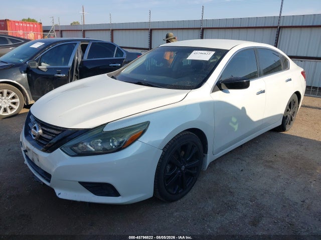 Продаж на аукціоні авто 2018 Nissan Altima 2.5 Sr, vin: 1N4AL3AP1JC157924, номер лоту: 45796822