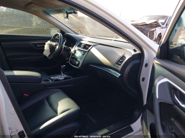Продаж на аукціоні авто 2018 Nissan Altima 2.5 Sr, vin: 1N4AL3AP1JC157924, номер лоту: 45796822