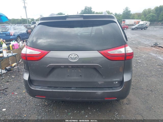 Продажа на аукционе авто 2018 Toyota Sienna Le 8 Passenger, vin: 5TDKZ3DCXJS910113, номер лота: 45796842