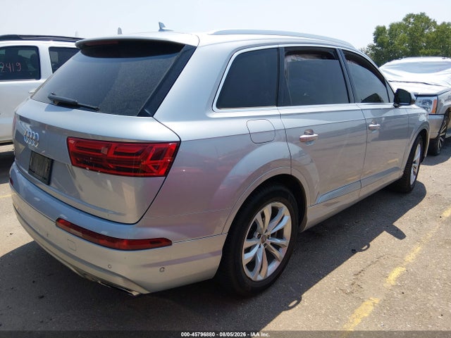 2019 Audi Q7 55 Premium/55 Se Premium მანქანა იყიდება აუქციონზე, vin: WA1LAAF79KD017275, აუქციონის ნომერი: 45796880